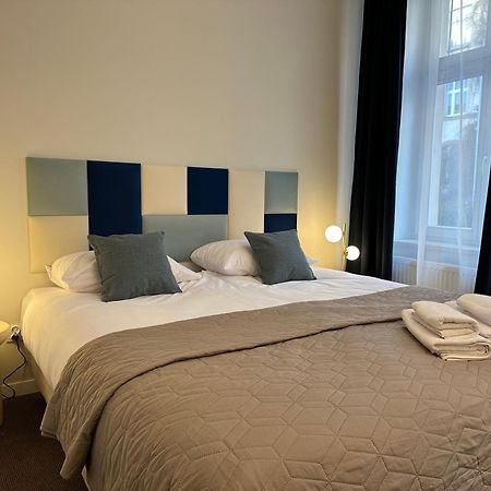Expo Apartments Познан Екстериор снимка