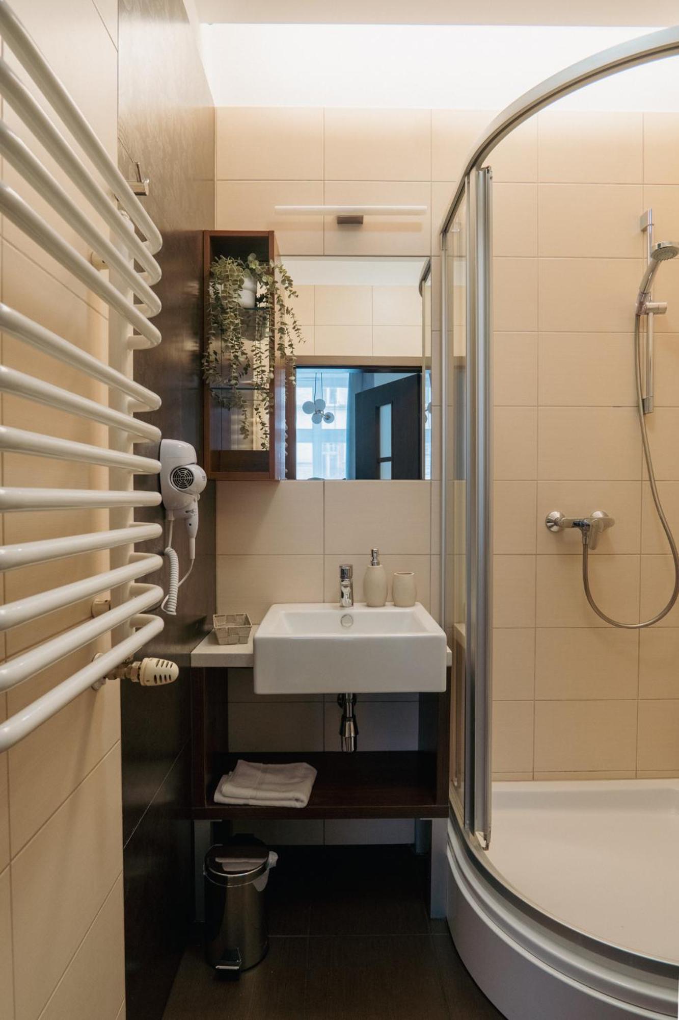 Expo Apartments Познан Екстериор снимка