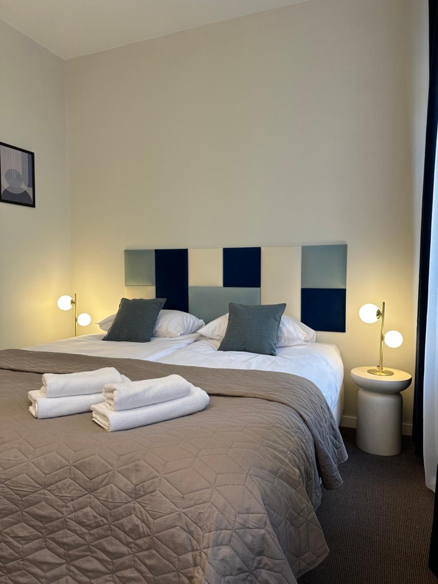 Expo Apartments Познан Екстериор снимка