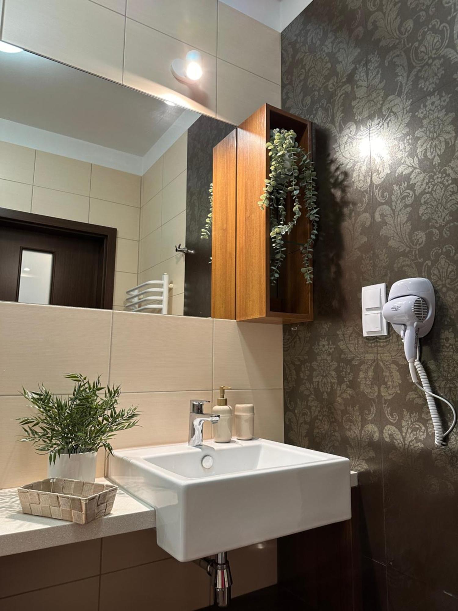 Expo Apartments Познан Екстериор снимка